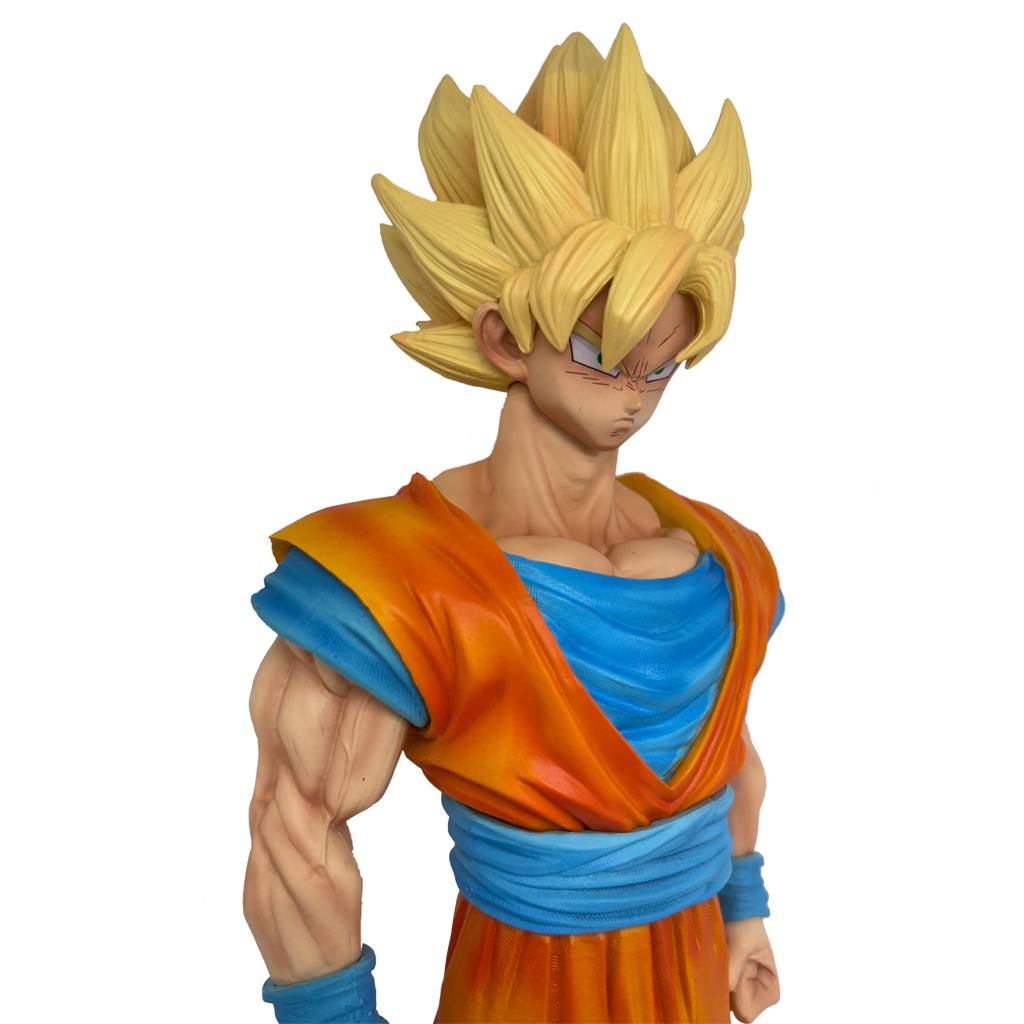 FIGURA GOKU